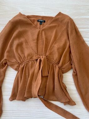 Express Women's Rust Tie-Front Peplum Top with Dotted Texture